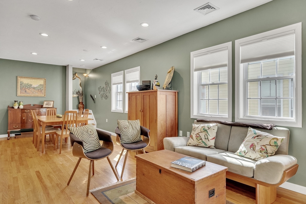 146 Summer St