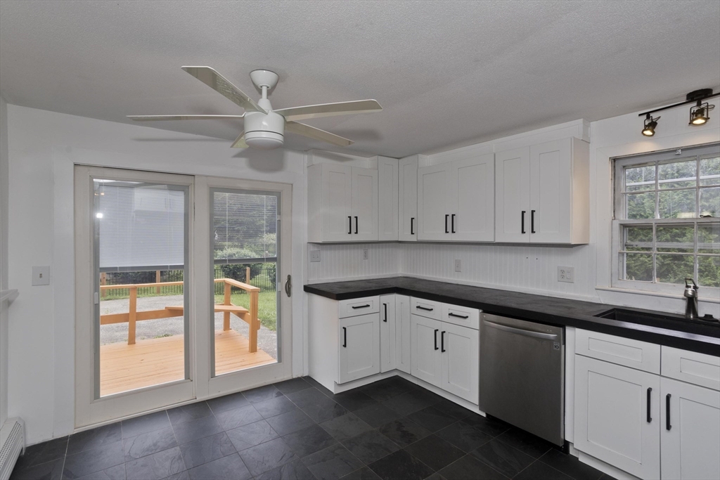 7 Summit Dr