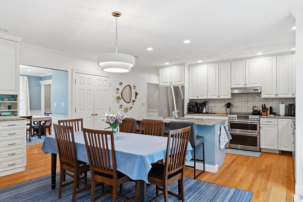 16 Gerber CIR #16, Needham, MA Photo #18