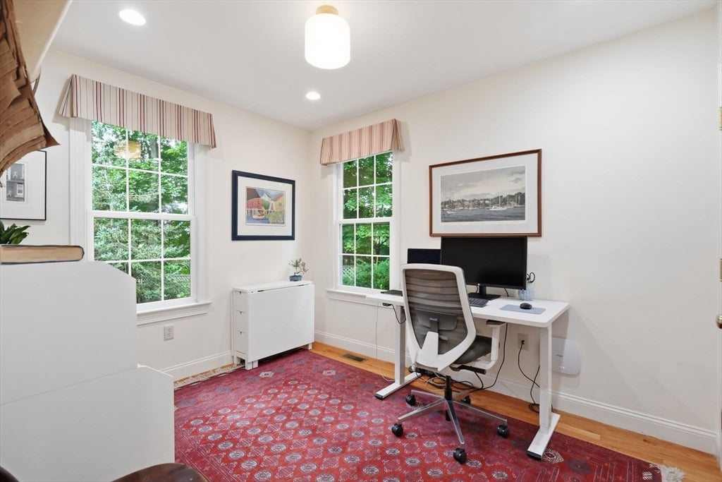 16 Gerber CIR #16, Needham, MA Photo #10