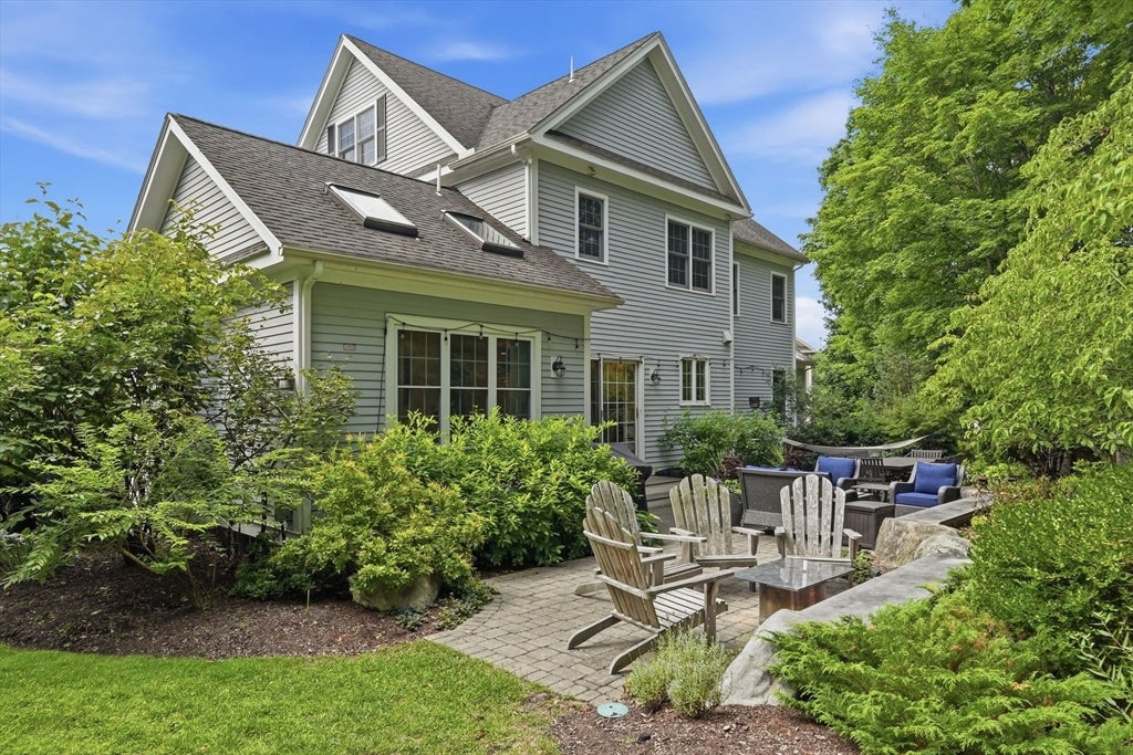 16 Gerber CIR #16, Needham, MA Photo #42