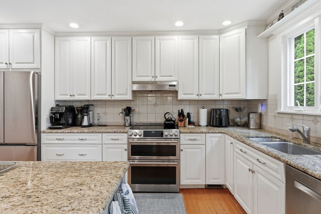 16 Gerber CIR #16, Needham, MA Photo #16
