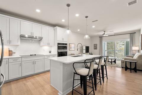 280 Martins Landing 312 North Reading MA 01864