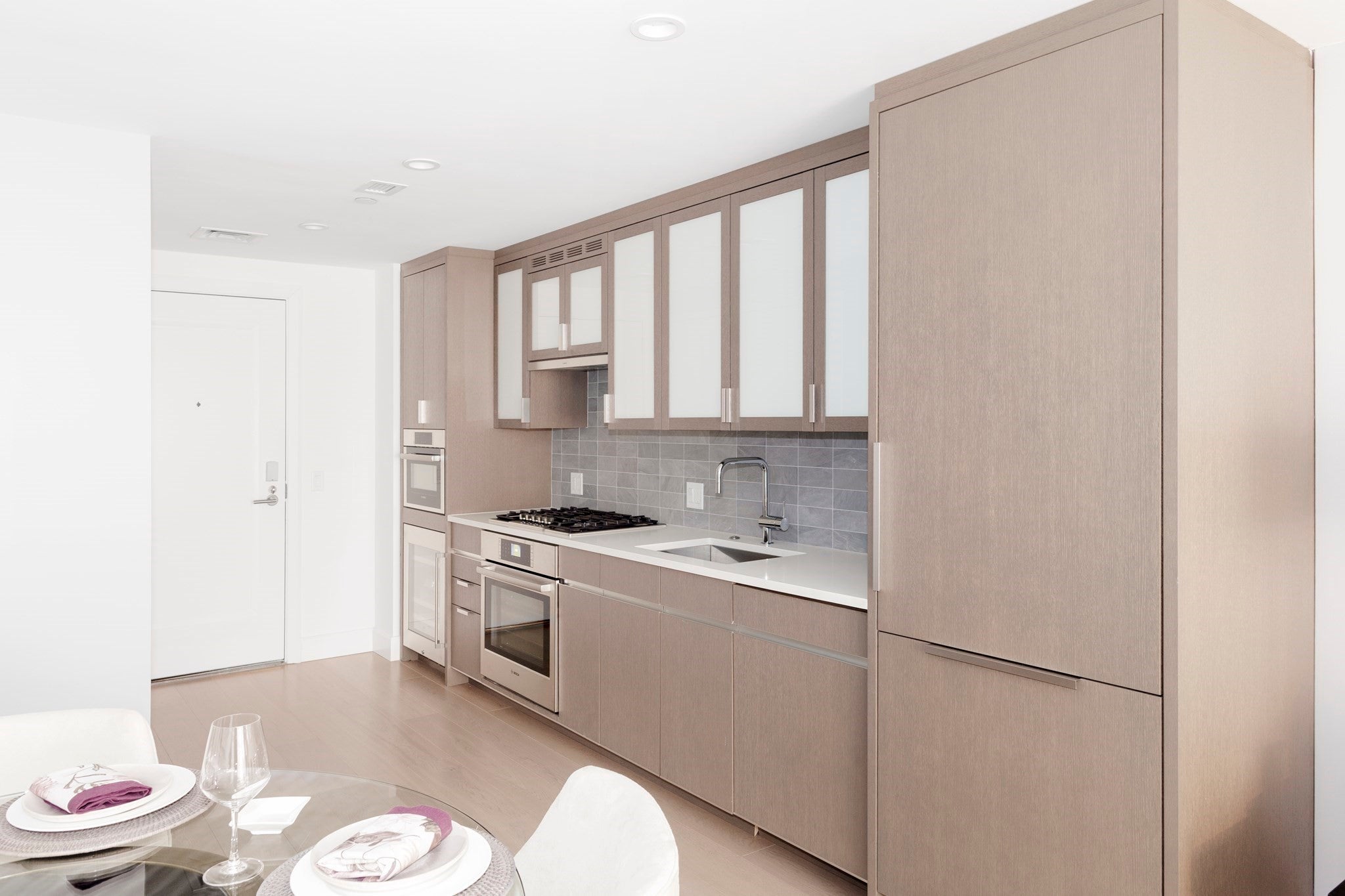 100 Lovejoy Wharf 7 P