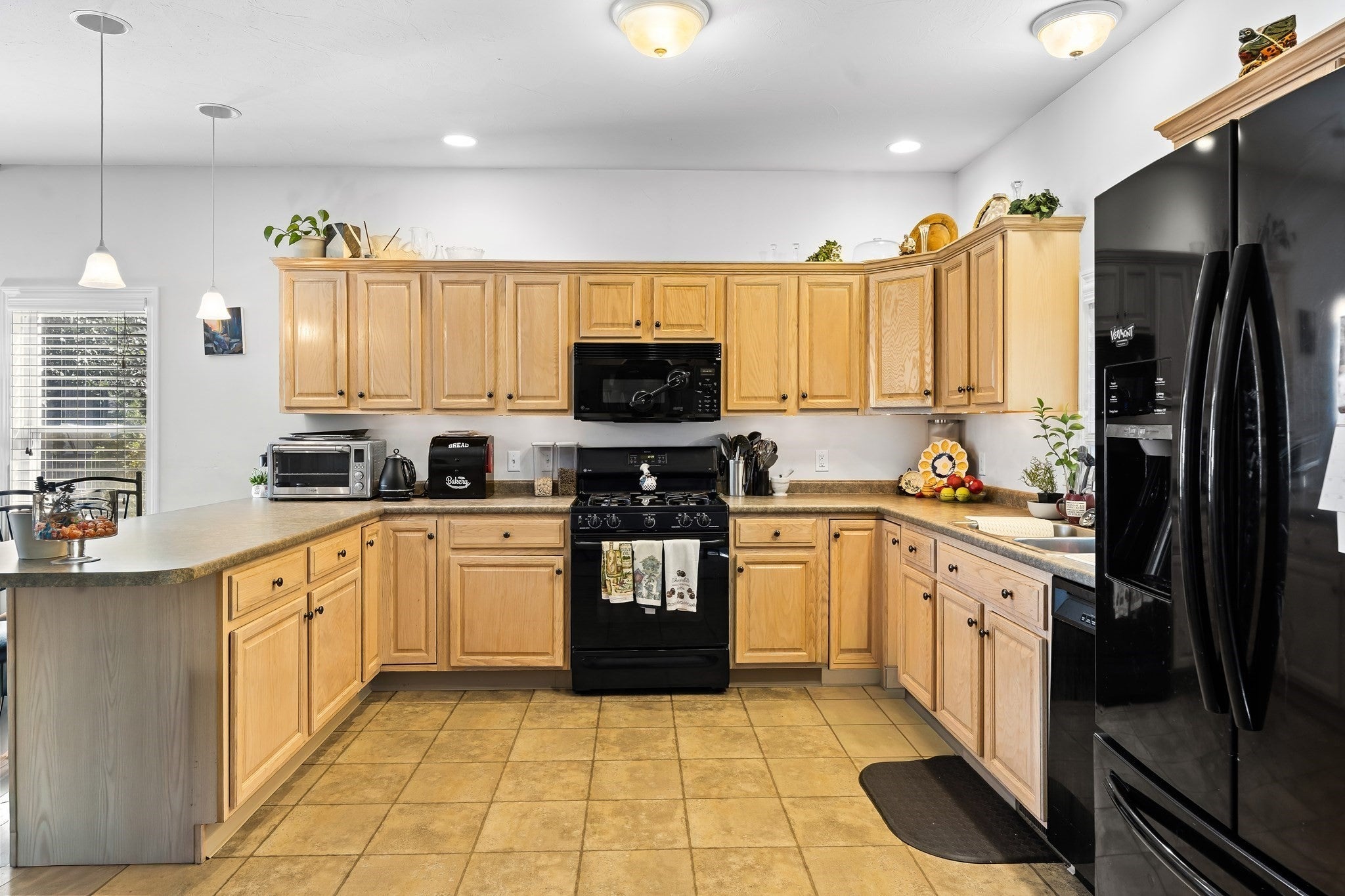 357 Litchfield St 357