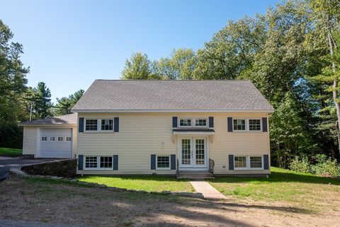 Photo of 84 Kendall Rd, Holden, MA 01522 (MLS # 73462367)