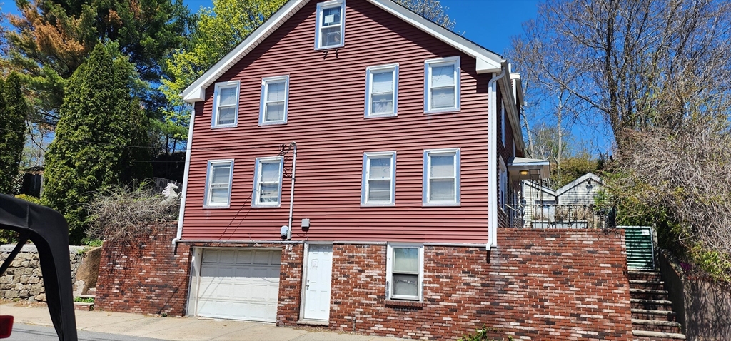 16 Tremont St
