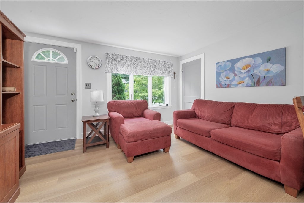 73 Green St, Abington, MA, 73 Green St, Abington, MA Photo #11
