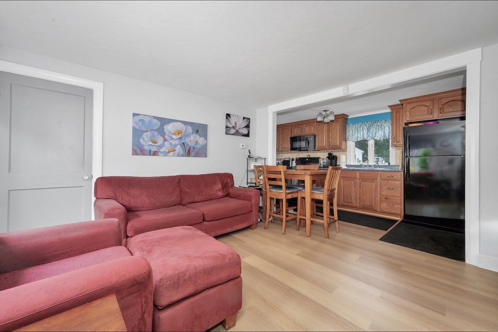 73 Green St, Abington, MA, 73 Green St, Abington, MA Photo #12