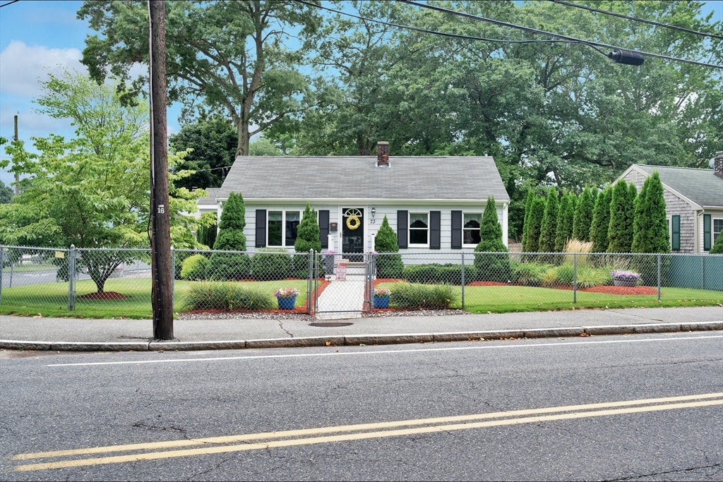 73 Green St, Abington, MA, 73 Green St, Abington, MA Photo #2