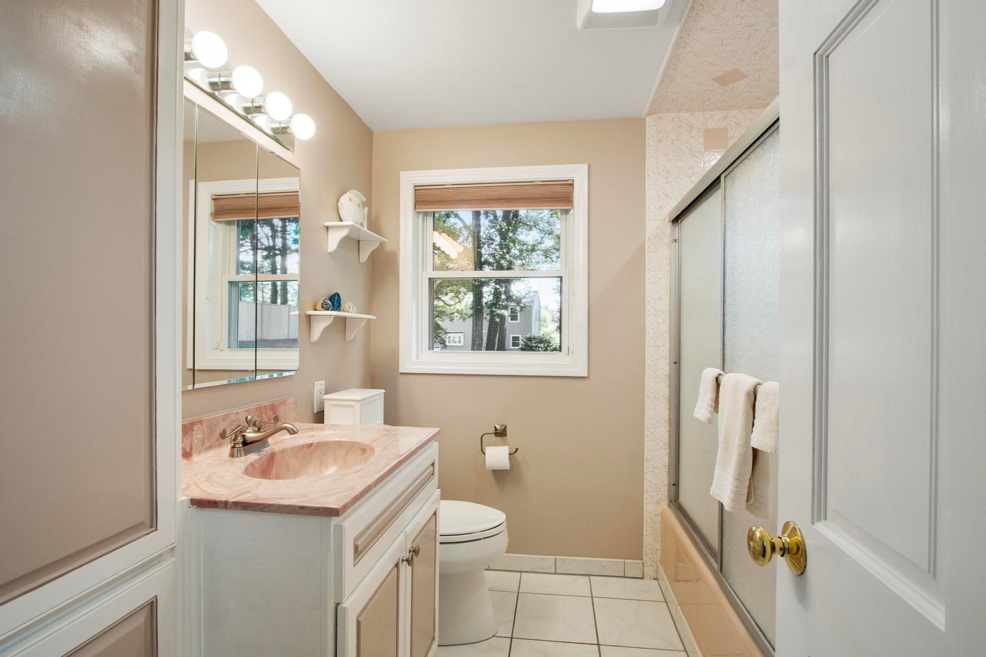 9 Elm Road, Westford, MA, 9 Elm Road, Westford, MA Photo #12