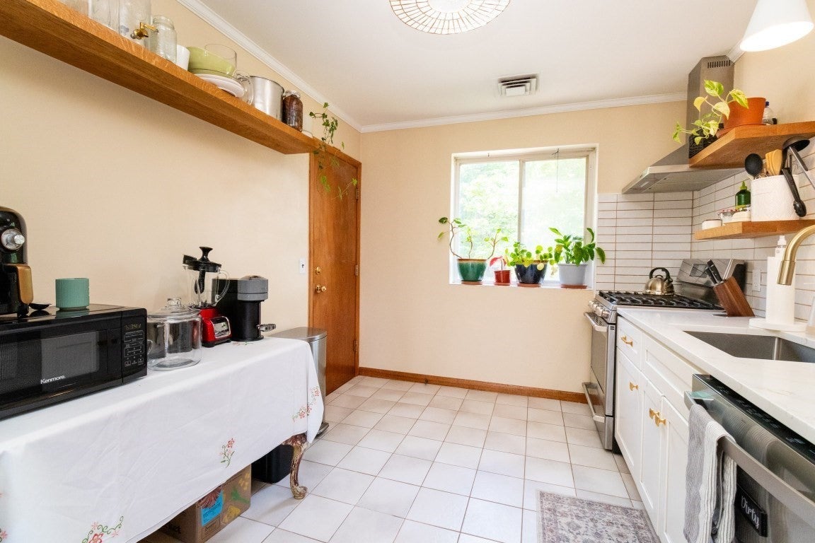 25 Bayberry Dr 4