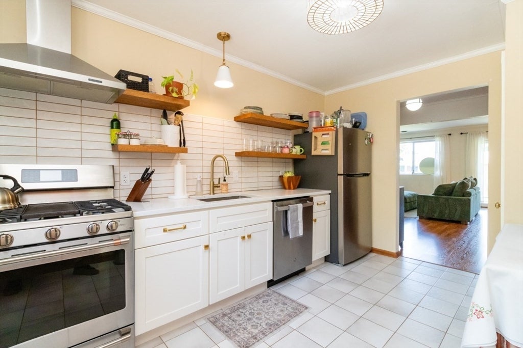 25 Bayberry Dr #4, Sharon, MA Photo #1