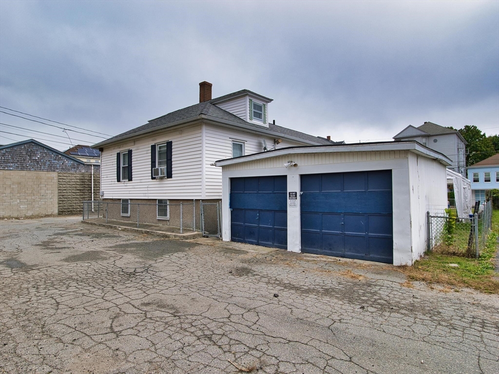 57 Larouche St
