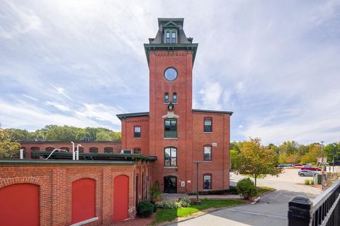Photo of 1511 Main St #C306, Worcester, MA 01603 (MLS # 73444831)