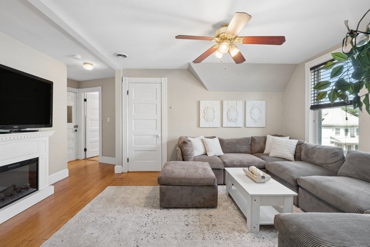 55 King St #3, Boston, MA Photo #8