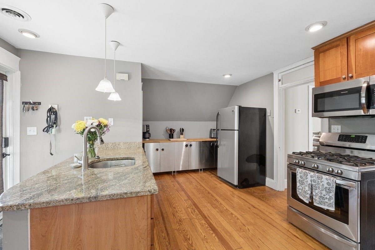 55 King St #3, Boston, MA Photo #6