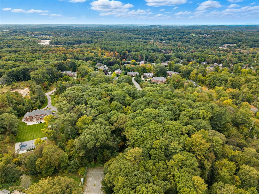 3 Willoughby Ln