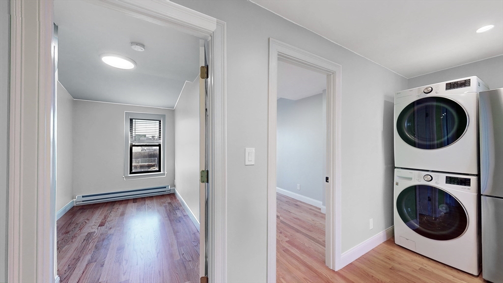 77 Hudson St 3