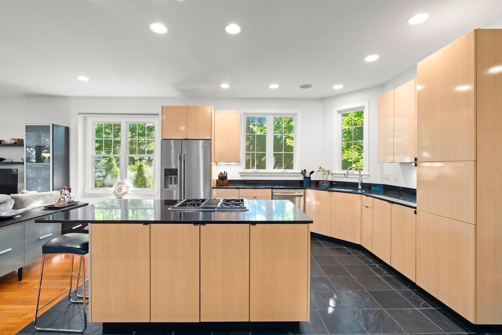 23-25 Woodbine St #23, Newton, MA, 23-25 Woodbine St #23, Newton, MA Photo #12