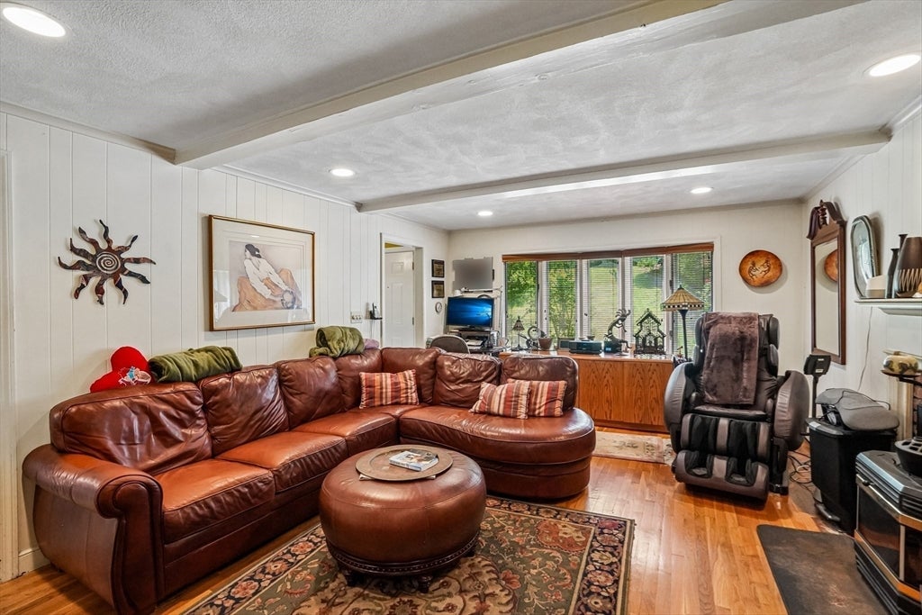 33 Carter Drive, Framingham, MA, 33 Carter Drive, Framingham, MA Photo #18