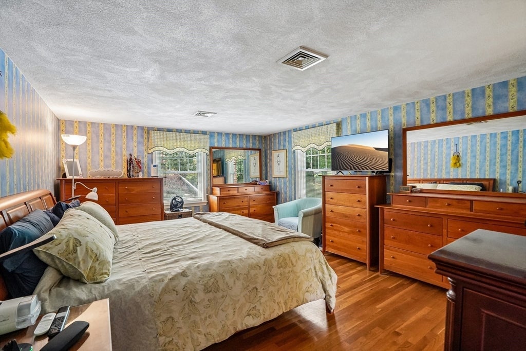 33 Carter Drive, Framingham, MA, 33 Carter Drive, Framingham, MA Photo #23