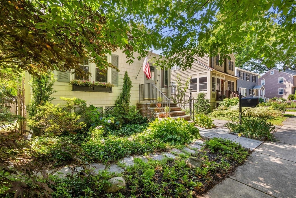 16 Longfellow Rd, Arlington, MA Photo #38