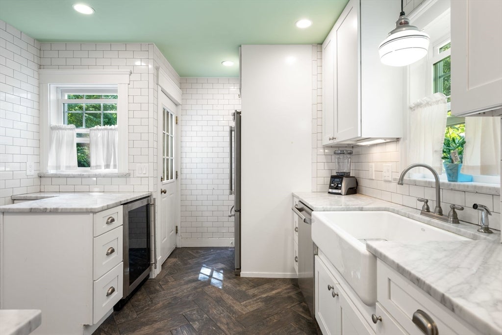 16 Longfellow Rd, Arlington, MA Photo #12