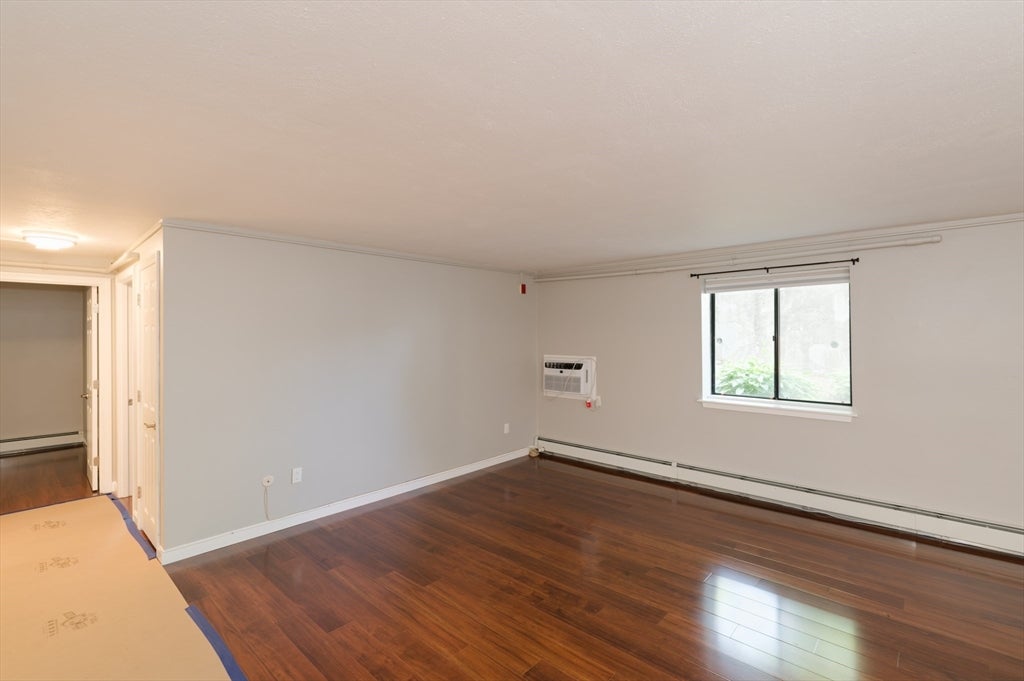 273C W Main Street 2