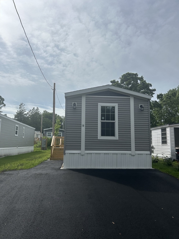 View Tewksbury, MA 01876 mobile home