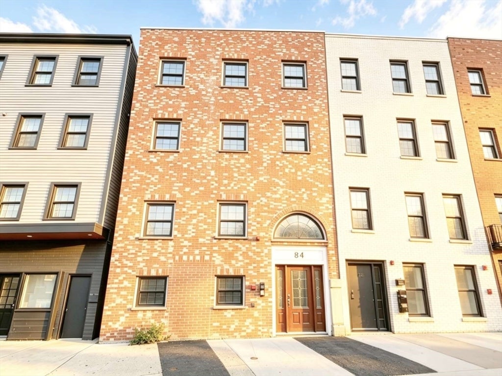 84 Chelsea St #1, Boston, MA, 84 Chelsea St #1, Boston, MA Photo #2