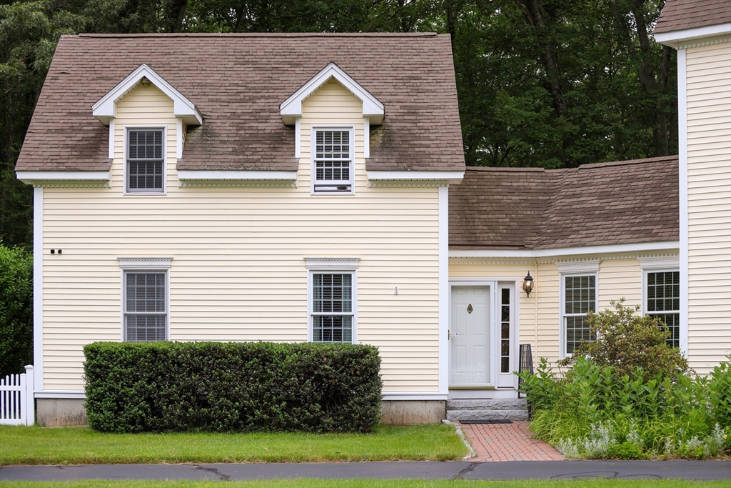 Click for 288 Goldthwaite RD #ADU, Northbridge, MA slideshow