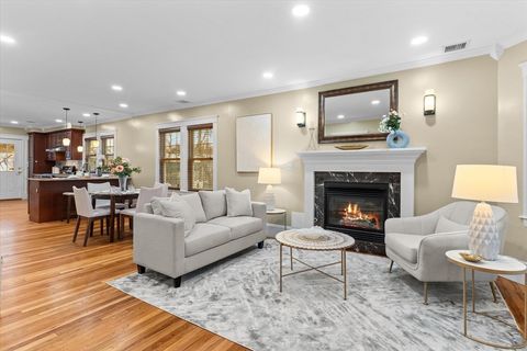 21-23 Wood St 3 Cambridge MA 02140