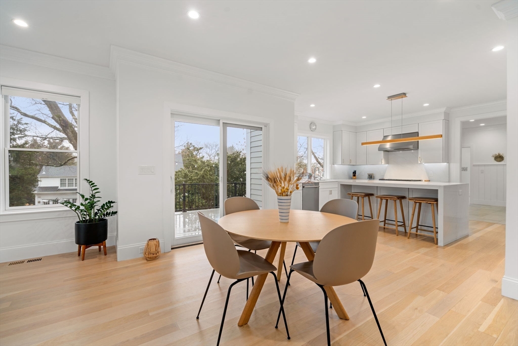 39 Donna Rd