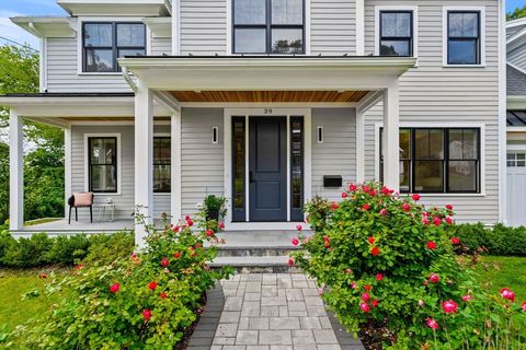 39 Donna Rd Needham MA 02494