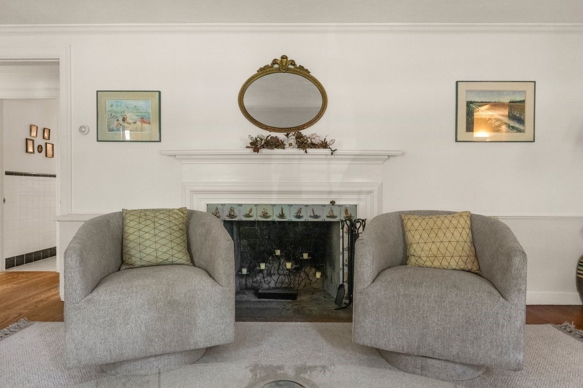 11 Cedar Lane, Cohasset, MA Photo #9