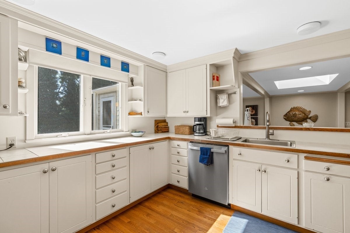 11 Cedar Lane, Cohasset, MA Photo #11
