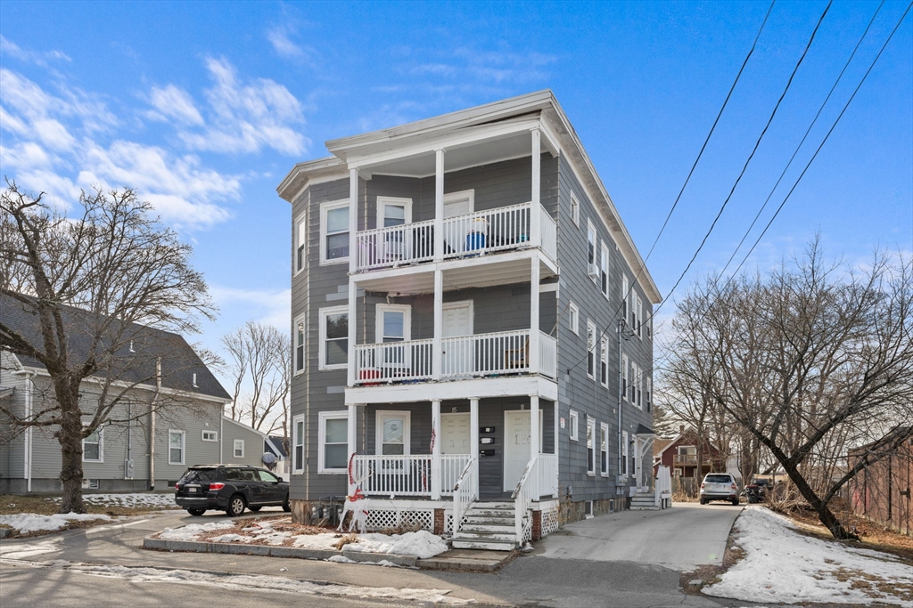 11 Taylor Ave
