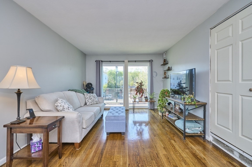 790 Hyde Park Ave 24