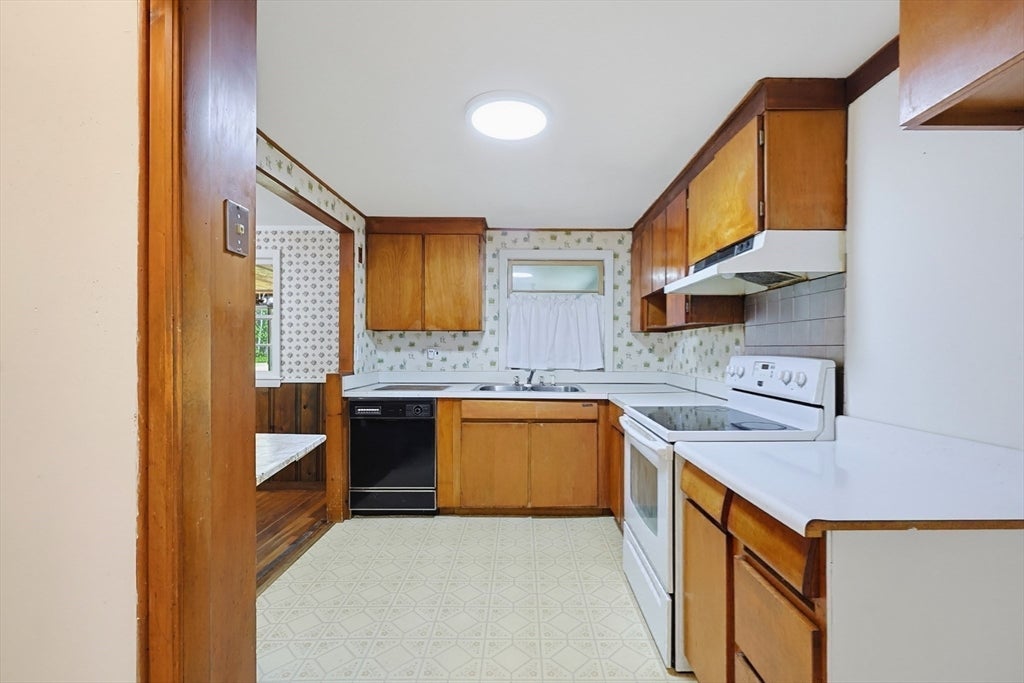 214 School Street, Acton, MA, 214 School Street, Acton, MA Photo #14