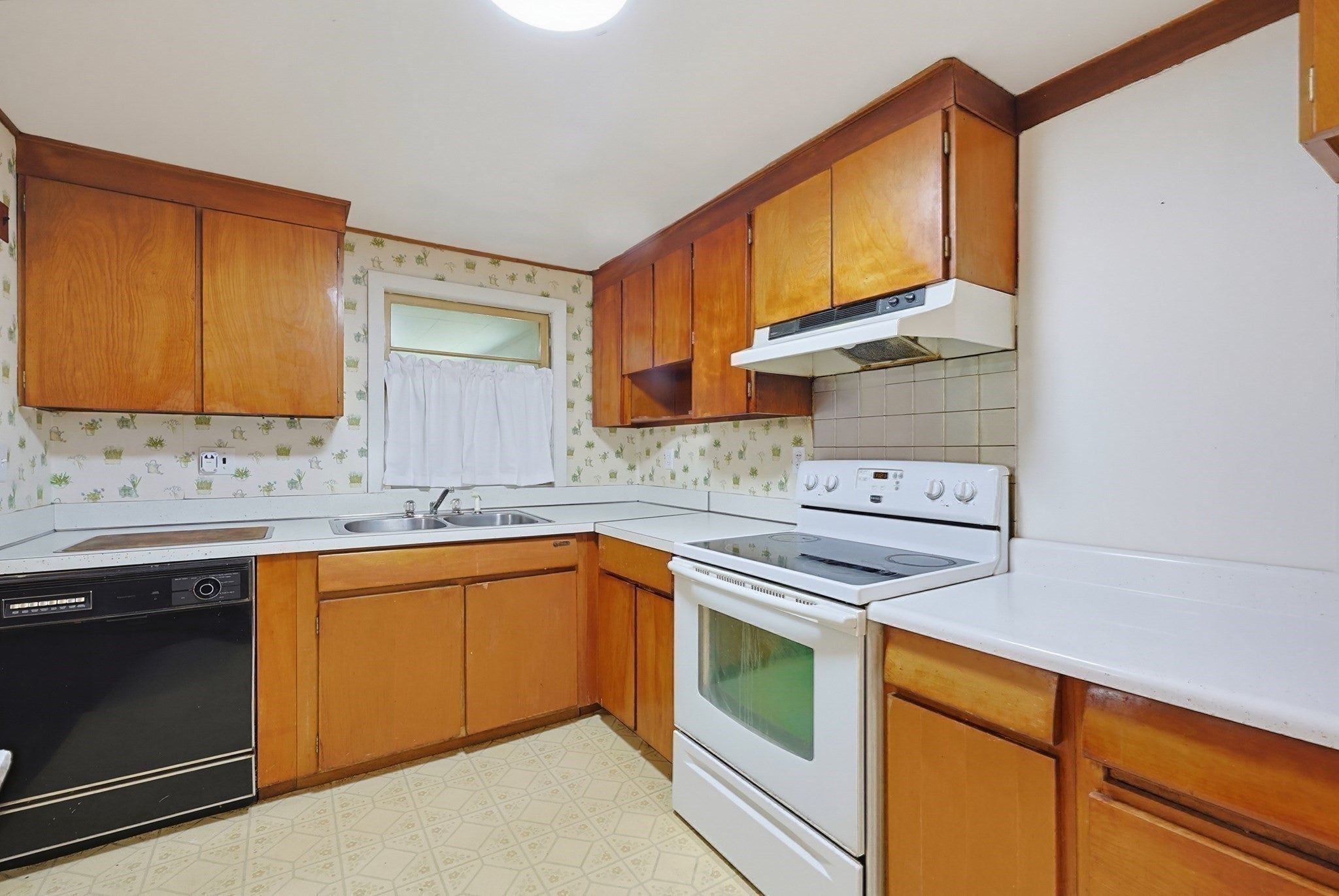 214 School Street, Acton, MA Photo #13