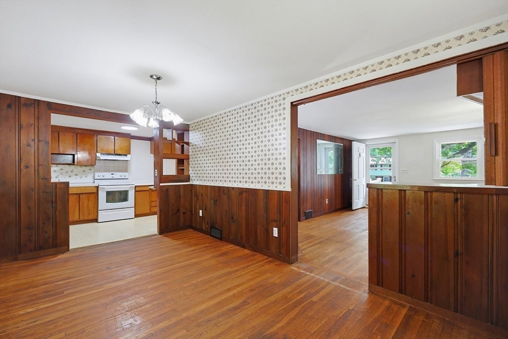 214 School Street, Acton, MA, 214 School Street, Acton, MA Photo #10