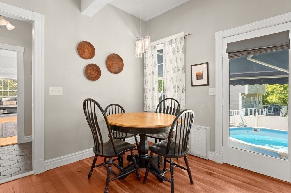 15 Perry St, Danvers, MA Photo #9