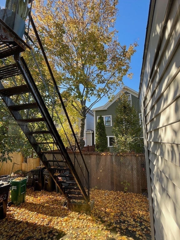 25 Andrew St #2, Cambridge, MA Photo #10