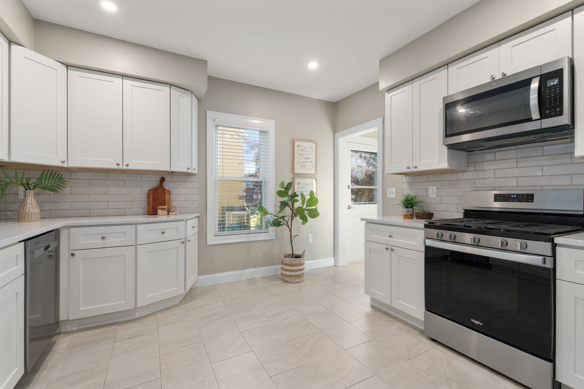 121 Highland Rd #1, Somerville, MA Photo #8