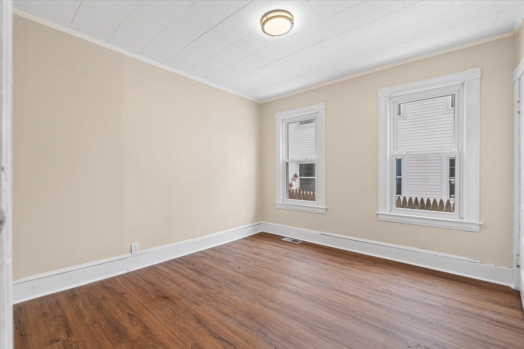 189-191 Northampton Ave