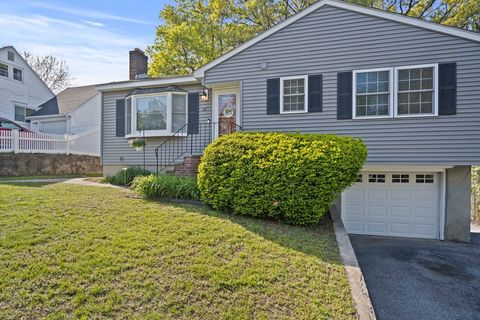 22 Rumford Park Ave Woburn MA 01801