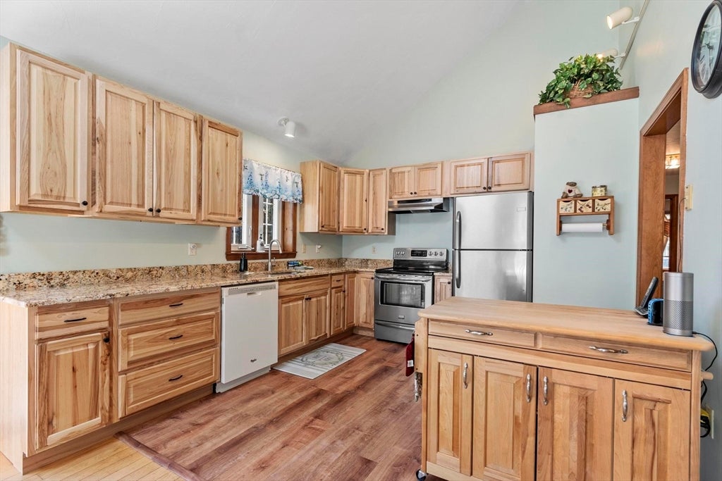 109 Hale Rd, Hubbardston, MA, 109 Hale Rd, Hubbardston, MA Photo #23