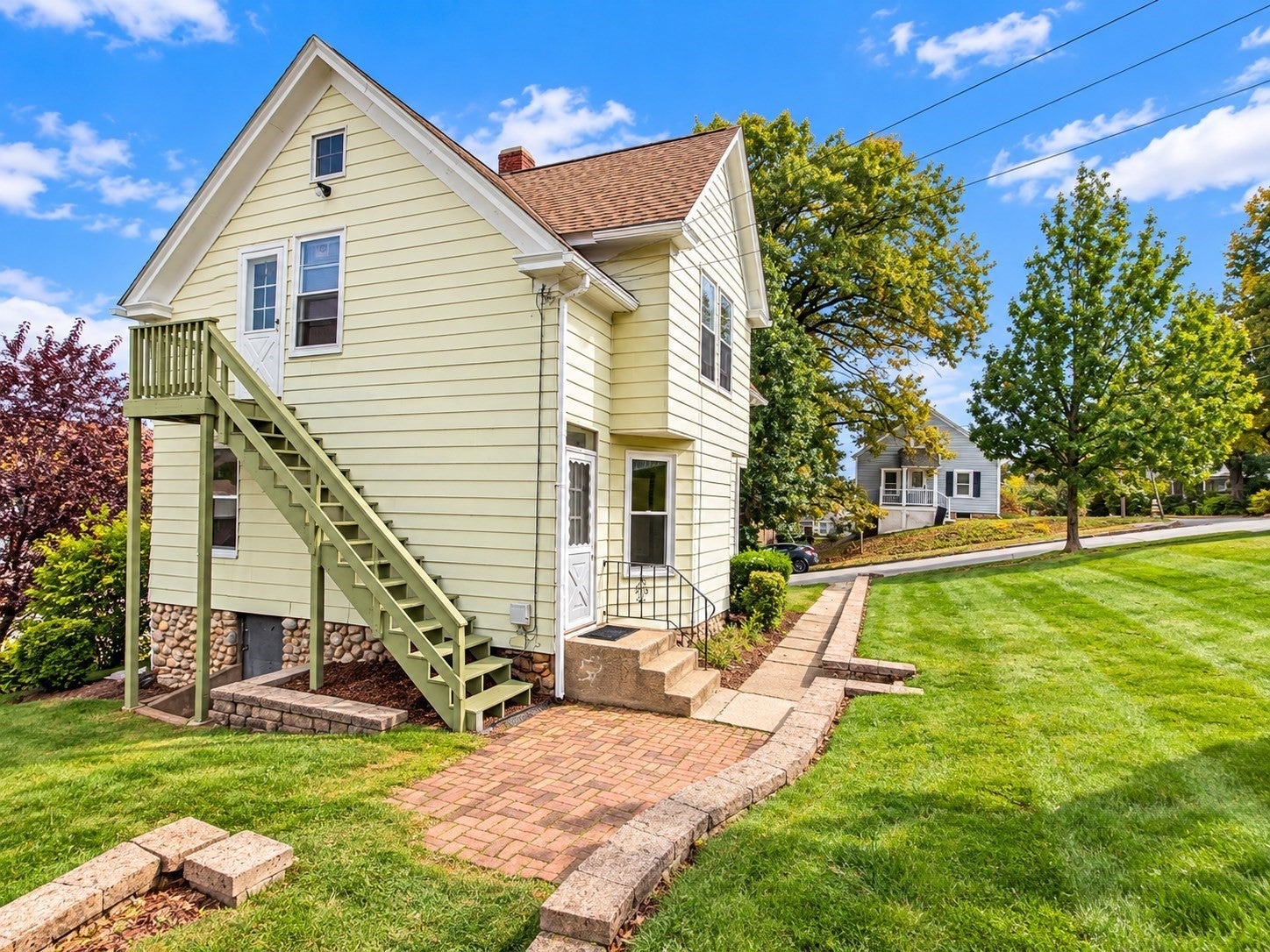 26 Merrill Rd, Worcester, MA, 26 Merrill Rd, Worcester, MA Photo #6