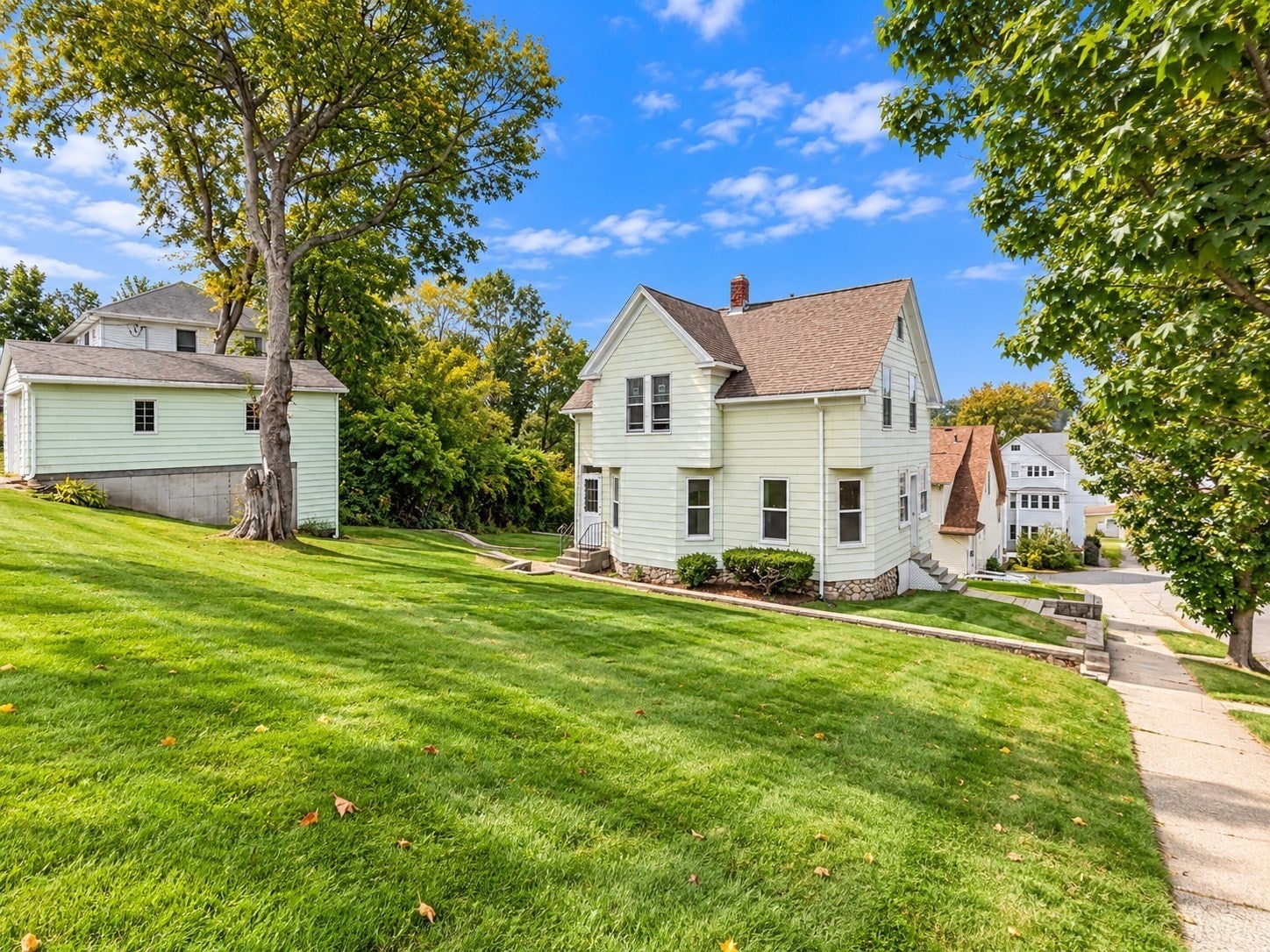 26 Merrill Rd, Worcester, MA, 26 Merrill Rd, Worcester, MA Photo #8